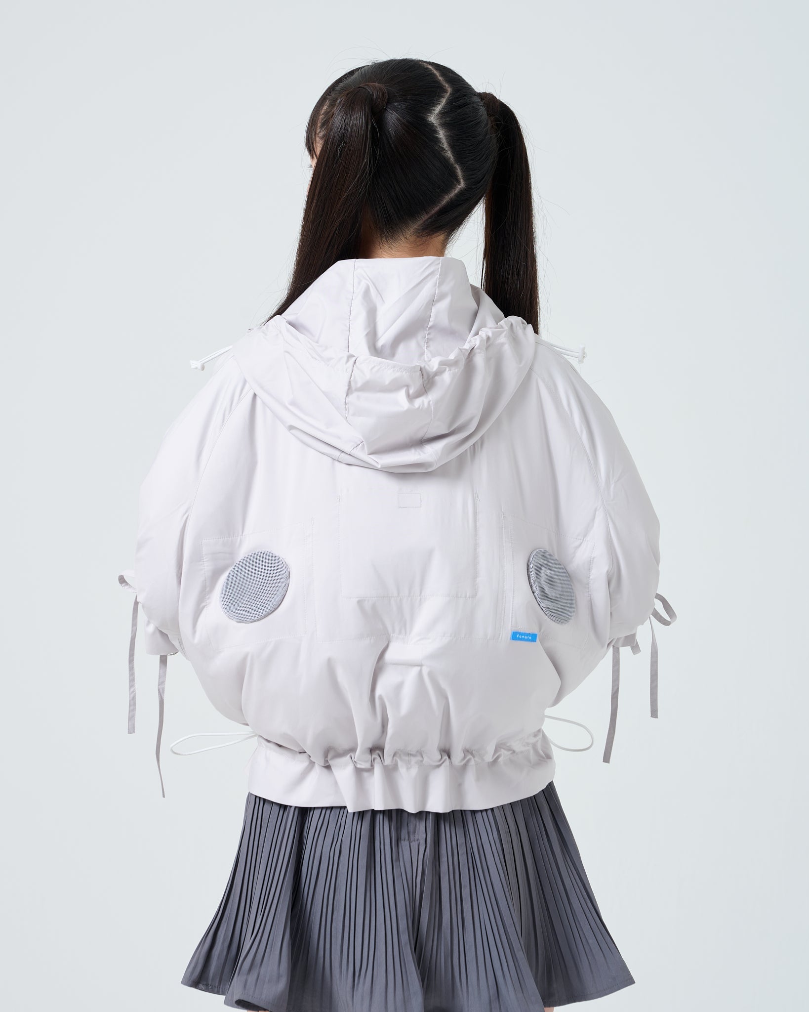 【公式完売】fanqlo ファンクロ 空調ブルゾン Short グレー お知らせ】空調ブルゾンfanqlo - Short グレーの在庫が残りわずかです。